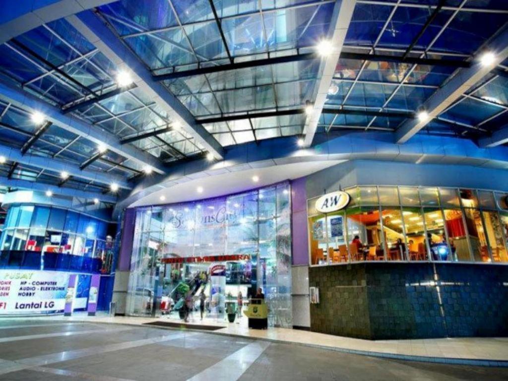 Amaris Hotel Seasons City Jakarta Luaran gambar