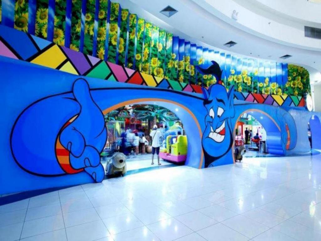 Amaris Hotel Seasons City Jakarta Luaran gambar
