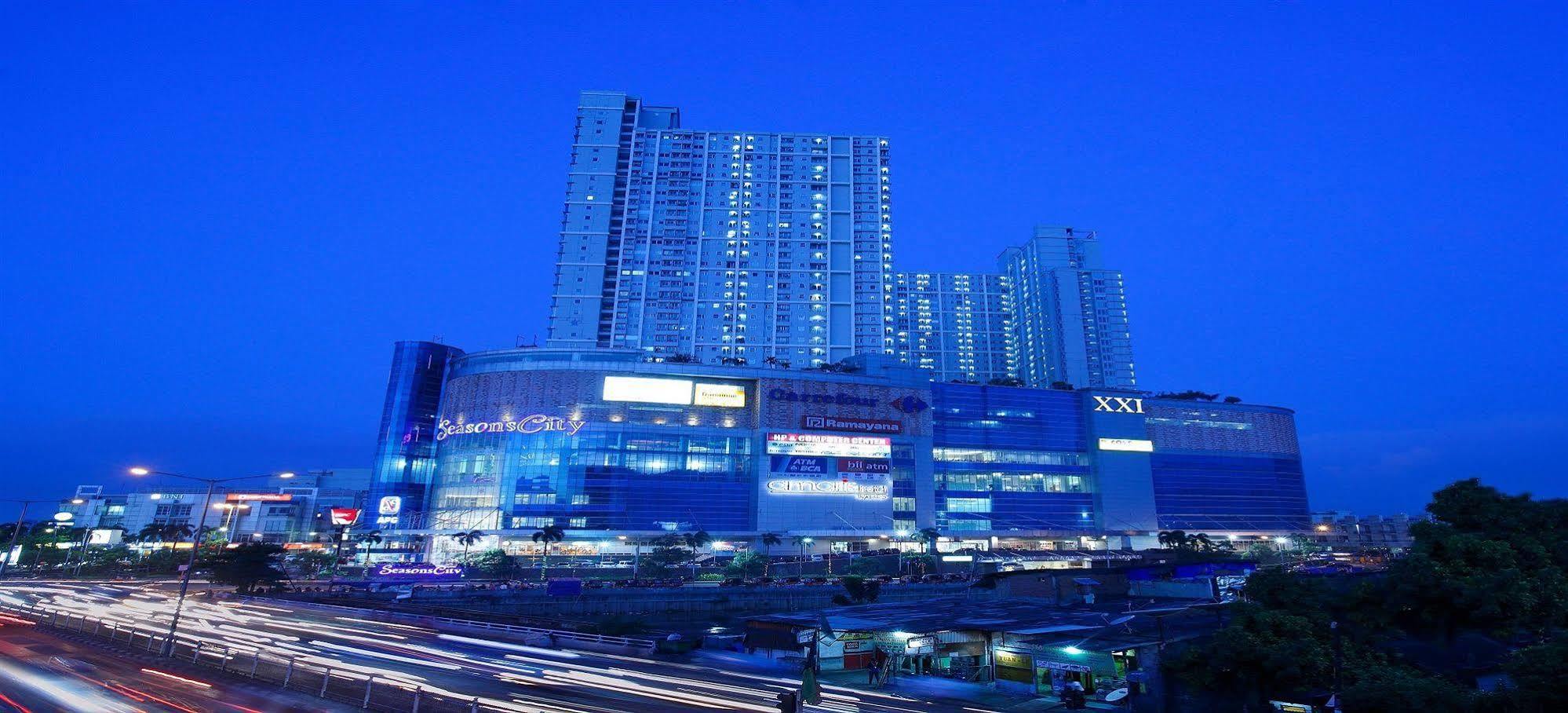 Amaris Hotel Seasons City Jakarta Luaran gambar